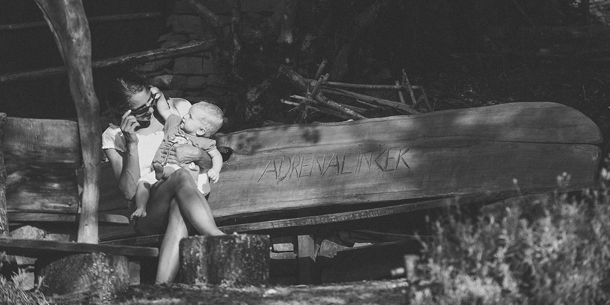 Kaki plac družinski kamp